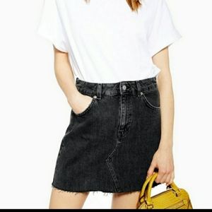 Top Shop black raw hem denim skirt size: 6